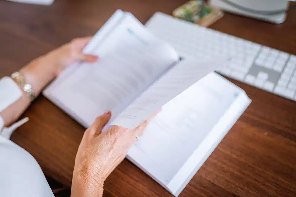 Christine leest haar boek